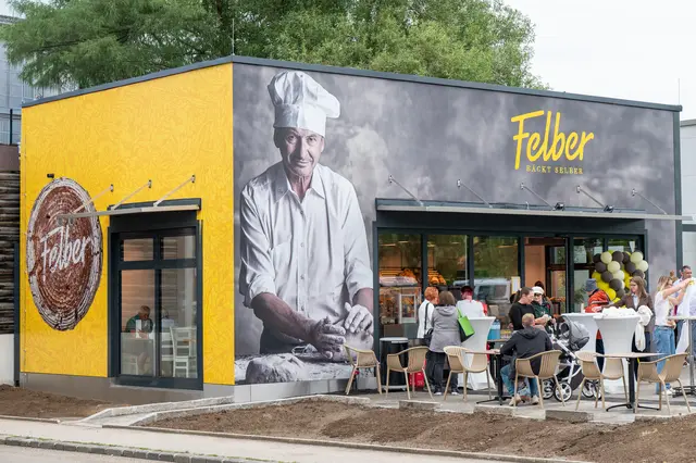 Die Bäckerei Felber eröffnete in Hollabrunn einen zweiten Standort direkt am HOFER-Parkplatz in der Gschmeidlerstraße. | Foto: Peter Eibler