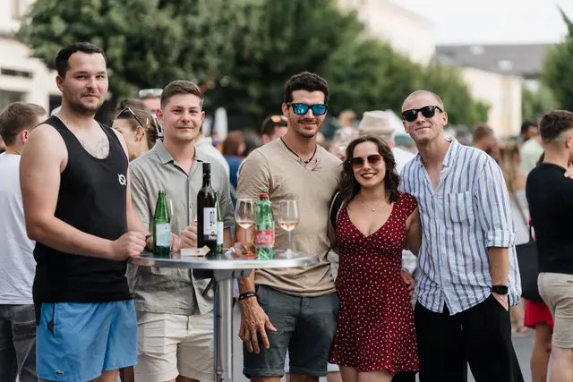 Genuss und Stimmung am Neumarkter Weinfest