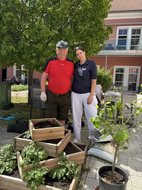 Frühlingserwachen mit der Gestaltung farbenfroher Gartenbeet