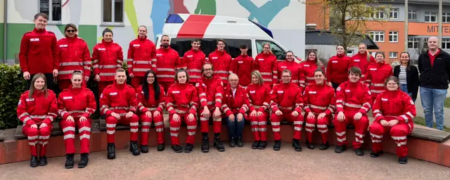 Über 20 Freiwillige werden derzeit im Rahmen des Frühjahreskurses zu Rettungssanitäterinnen und Rettungssanitätern ausgebildet. | Foto: Braun