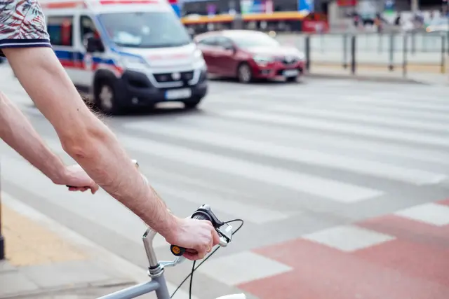 Mit den warmen Temperaturen verbringen wieder mehr Menschen ihre Freizeit im Freien.  | Foto: pexels / freestocks.org