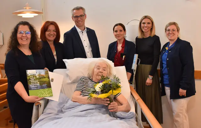 OV Julia Krifter, PD Isabella Löckinger, MSc, Bgm. MMag. Johannes Heuras, PBM Schiefermaier Carina, KD-Stv. Rafezeder Alexandra, BA, PBM Reininger Melanie, Malleczek Anna
 | Foto: Gemeinde