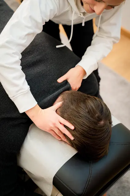 "Reactive" Chiropraktik in Haag/H. setzt nicht auf Wunder, sondern auf ein tiefes Verständnis fürs Nervensystem.