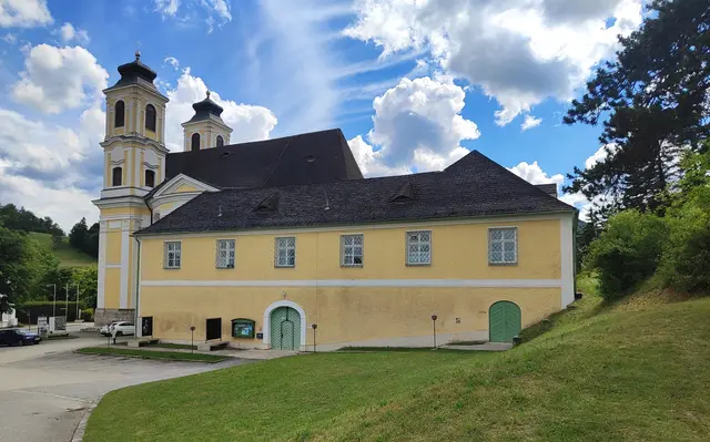 Schön trohnt die Kirche auf dem Hafnerberg... | Foto: I.Wozonig