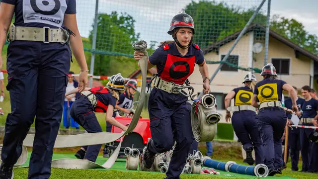 Die Damen waren mit vollstem Einsatz dabei. | Foto: BFVFB/Christian Karner