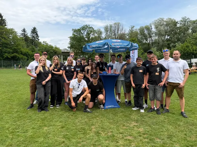 Die Freiheitliche Jugend setzte mit einem Sponsoring des ersten Kleinfeldturniers in der Hofwiese ein Zeichen für die lokale Vereins- und Jugendkultur. | Foto: Freiheitliche Jugend Bezirk Kirchdorf