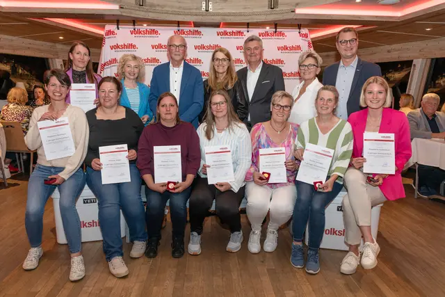 Die Volkshilfe ehrte ihre langjährigen Mitarbeiterinnen aus der Region. | Foto: Werner Jäger/Volkshilfe Niederösterreich