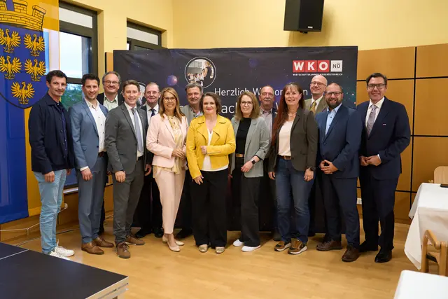 Die Bezirksstelle Gänserndorf der Wirtschaftskammer NÖ ist regionale Anlaufstelle für Unternehmerinnen und Unternehmer. | Foto: Dominik Feitsch Photography