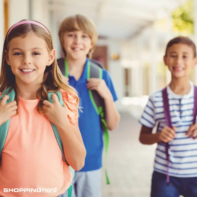 Im Shopping Nord starten die Sommerferien mit Schulschluss-Party, Spielstationen, Zeugnisgeschenk und dem skills.lab Cube GO. | Foto: Adobe Stock