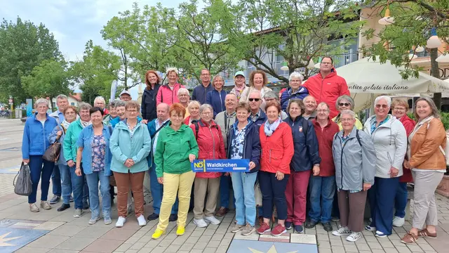 Gruppenbild der Waldkirchner Senioren beim Ausflug ins Burgenland | Foto: NÖ Senioren