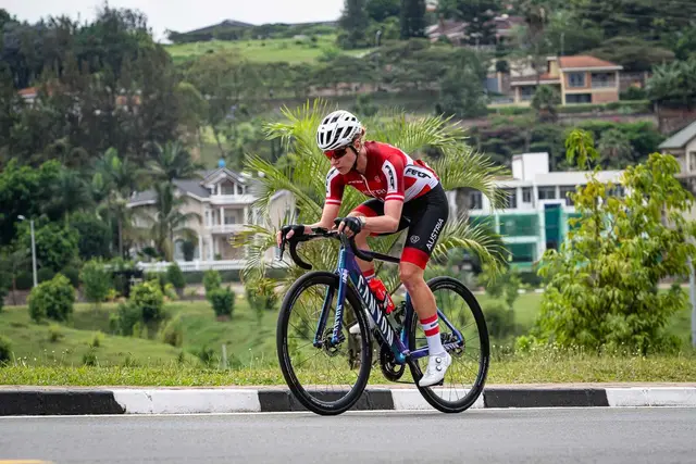 Zum Auftakt wird die in St. Martin am Grimming aufgewachsene und bis heute dort lebende Rad-Profi Carina Schrempf den offiziellen Startschuss geben.  | Foto: Arne Mill/Cycling Austria