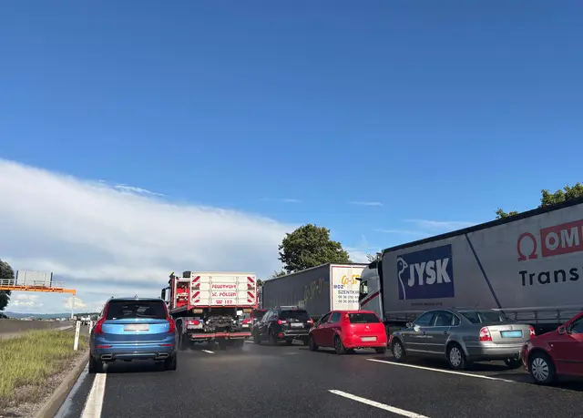 Mehrere Auffahrunfälle sorgten auf der A1 bei Böheimkirchen für erhebliche Verkehrsbehinderungen. | Foto: Lina Chalusch