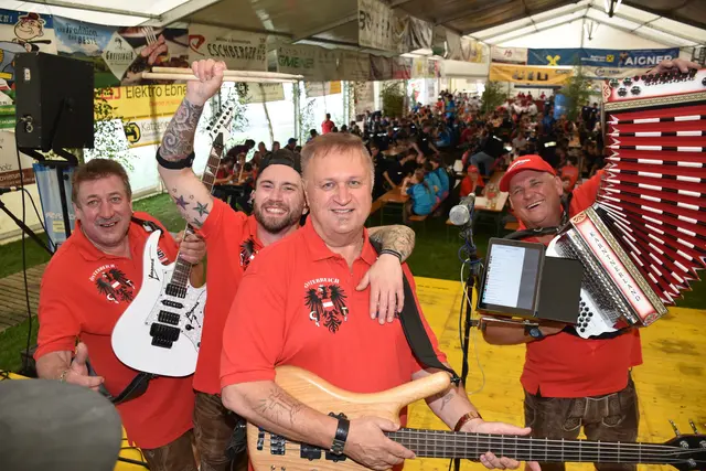 Feuerwehr Leistungsbewerb in Pabneukirchen 2026. Die MostLandStürmer. | Foto: Robert Zinterhof