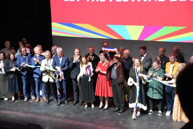 Feierliche Eröffnung vom Fotofestival La Gacilly Baden. | Foto: Mirjam Preineder