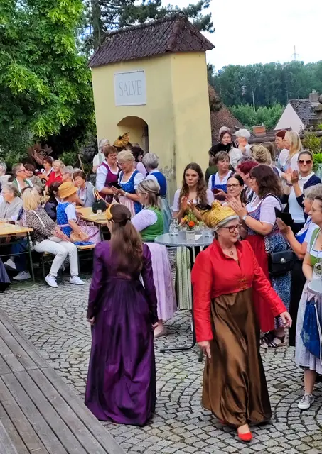 Goldhauben-Bezirksjubiläum | Foto: Mauthausen Tourismus