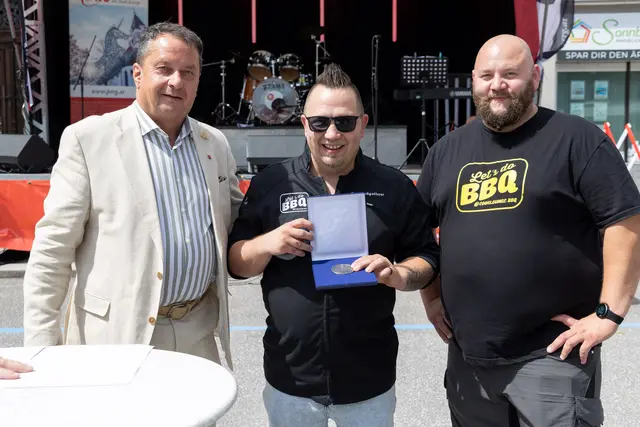 Auch Grillprofi Gerald Hochgatterer wurde geehrt. | Foto: gemeindejournal.at