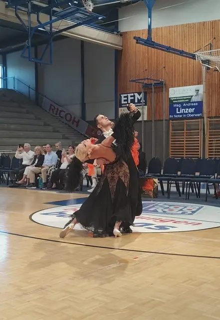 Alexander Lauda und Anastasiia Deineha