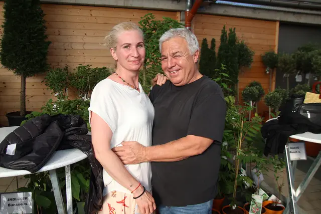 Hausherr Harald Ruggenthaler mit seiner Elisabeth.