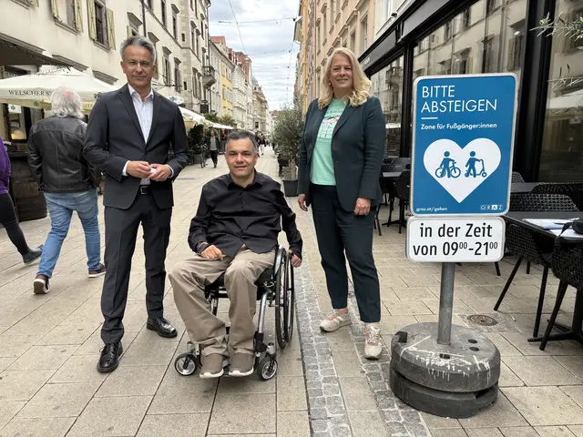 Präsentierten umfangreiches Maßnahmenpaket für Inklusion und Barrierefreiheit: Kurt Hohensinner, Bernhard Alber und Claudia Unger (v. l.)