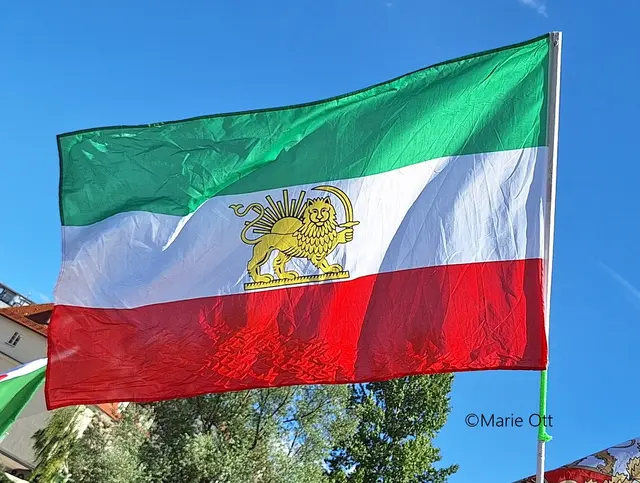 Krieg, Gewalt, Flagge Iran
