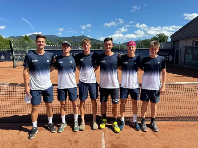 Nach Platz drei im Grunddurchgang gewannen die brucker Herren im Play-off-Spiel gegen TuS Spielberg mit 5:1. | Foto: KK