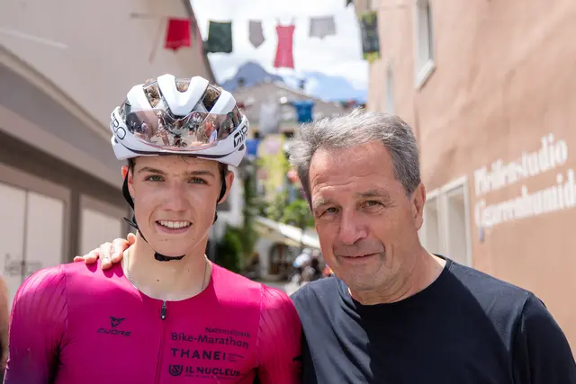 Der 15-jährige Mic Willy mit Franz Theurl | Foto: Expa Pictures