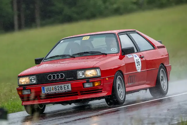 Das Presseauto mit der Nummer 96 bildete das Schlusslicht bei der Mühlviertel Classic am Freitag. | Foto: MVC/Gaisbauer