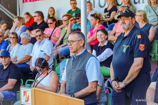 Auch Vertreter aus Politik und Feuerwehrführung waren beim Abschnittsbewerb dabei. | Foto: FF/Plach