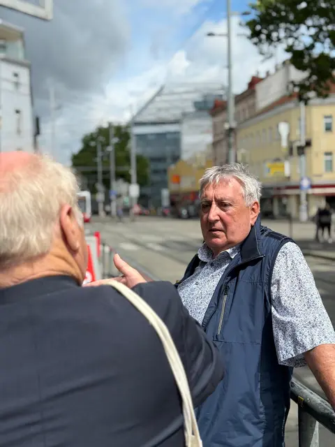 Auch Ex-Bezirksvorsteher und Gemeinderat Paul Stadler (FPÖ) war mit von der Partie.  | Foto: FPÖ Simmering
