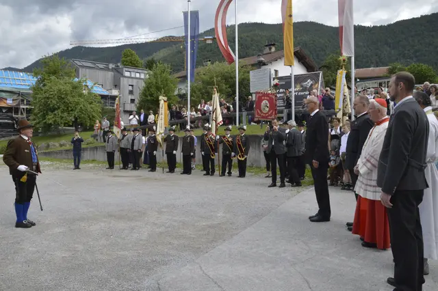 Zum Jubiläum gab es auch einen landesüblichen Empfang.  | Foto: Brigitte Eberharter