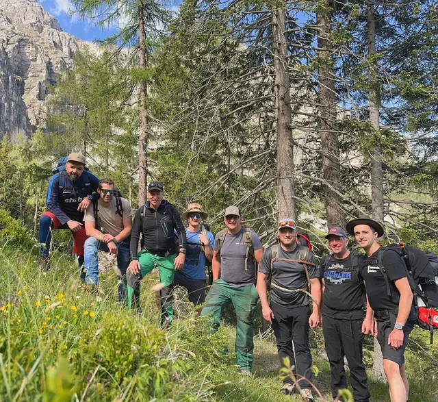 Bergfeuer Team 2026: Oliver Giacobbe, Ruppert Prantner, Rudolf Lehner, Stefan Ruech, Sebastian Saxer, Christoph Wechner, Christian Salchner, Nico Hinterlechner  | Foto: privat