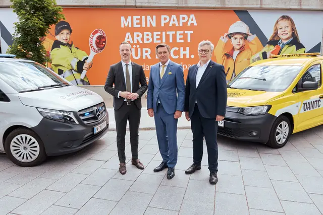 ASFINAG-Vorstand Hartwig Hufnagl, Minister Peter Hanke und ÖAMTC-Direktor Ernst Kloboucnik. | Foto: ASFINAG