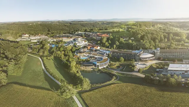 Therme Bad Loipersdorf von oben