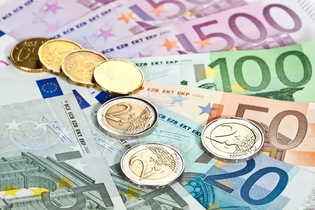 Kommentar von Redaktionsleiter Roland Mayr zum Thema "Gemeindefinanzen"
 | Foto: zestmarina/panthermedia