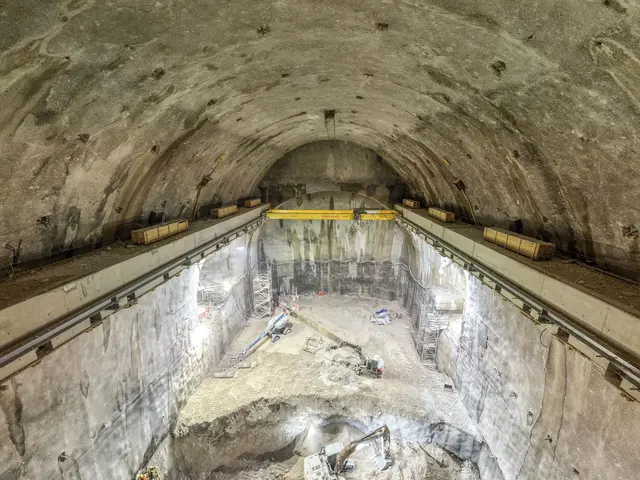 Aktueller Baufortschritt in der Kraftwerkskaverne des Pumpspeicherkraftwerks Ebensee.  | Foto: Energie AG 