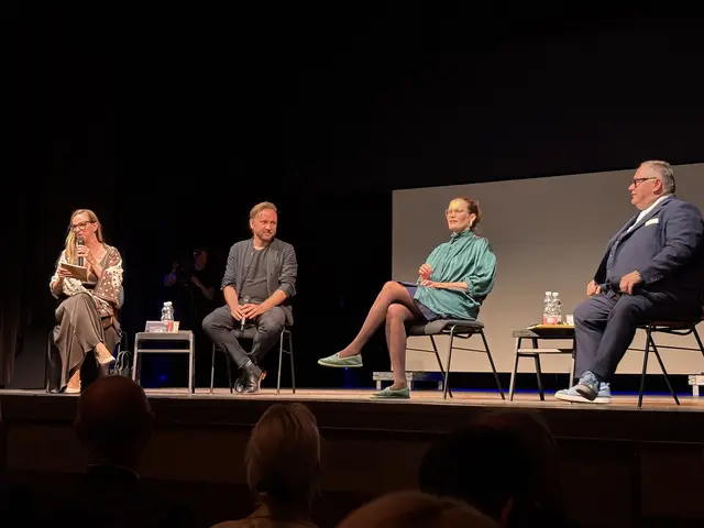 Podiumsdiskussion: Maria Großbauer, Rafael Fingerlos, Barbara Steininger-Wetzlmair und Werner Trenker. | Foto: Schauer