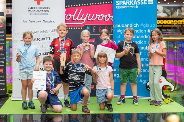 Die Zweitklässler der Volksschule Ulrichsberg holten sich den Landesmeistertitel.  | Foto: OÖRK/Antonio Bayer