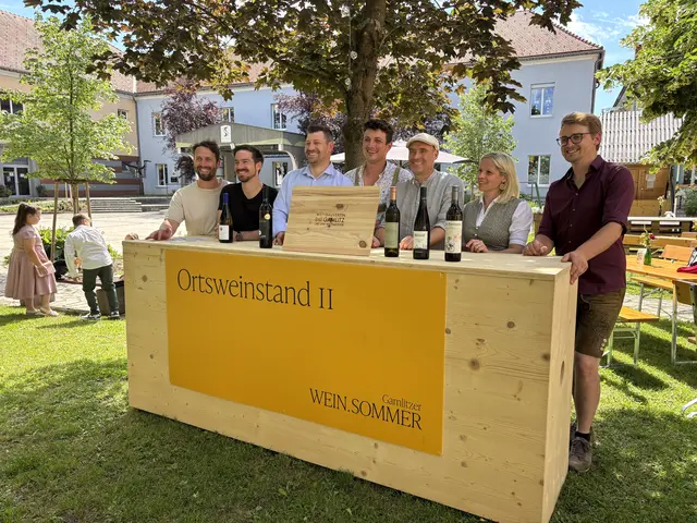 Die erfolgreichen Ausstellerinnen und Aussteller strahlten in Gamlitz mit der Sonne um die Wette. | Foto: MeinBezirk/Dresbach