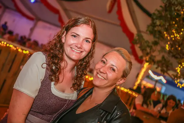 Simone aus St. Pantaleon und Heike aus Eggelsberg. | Foto: Zaim Softic