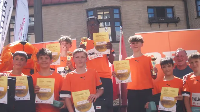 Dominik und Leandro sicherten sich bei der EUREGIO Nachwuchsmeisterschaft im Weitsprung einen Stockerlplatz.