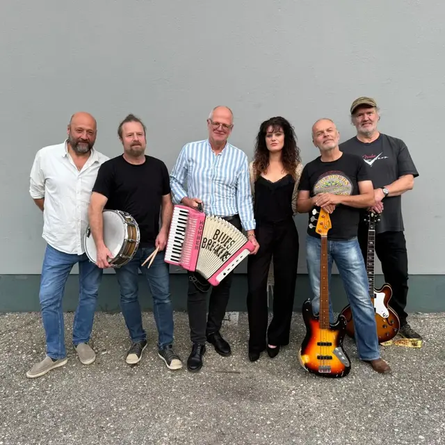 Die Bluesbreakers 2026, mit Jörg Friessnegg, Arthur Ottowitz, Helmut Spreitzer, Markus Gruber sowie neue - Erhard Fian und Teresa Zaminer. | Foto: DG