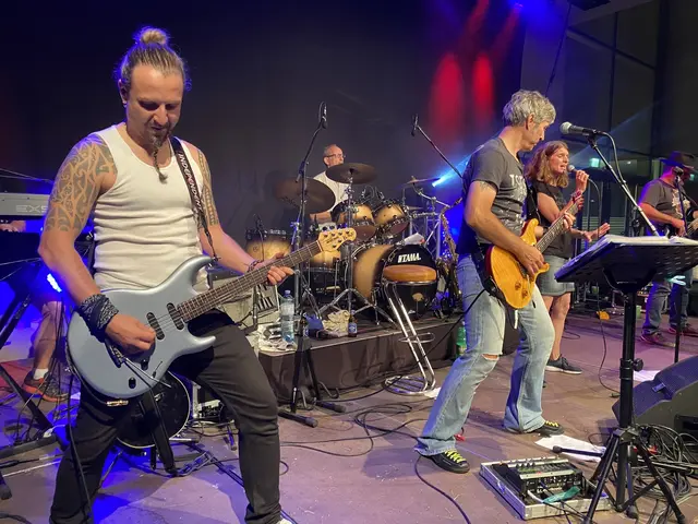 Getanzt und gefeiert werden darf beim Konzert von Blue Point am 3. Juli. Am 10. Juli geht es weiter mit dem nächsten Music Friday und "Kronprinz Resl". | Foto: Stadtmarketing Gleisdorf