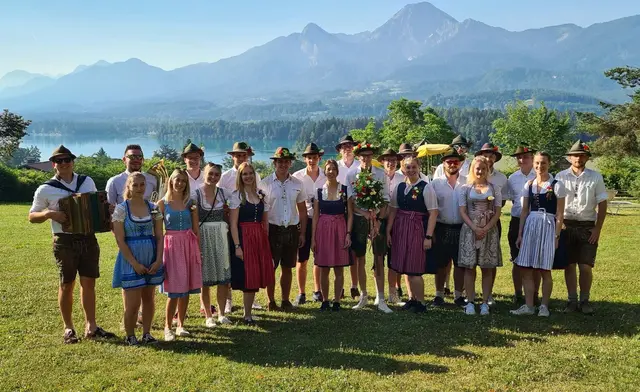 Die Zechgemeinschaft Drobollach feiern am Wochenende ihren heurigen Jahreskrichtag und laden herzlich ein. | Foto: Privat
