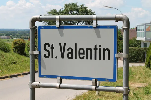 Mit dem Ausbau zum Wertstoffzentrum Westwinkel wird das Altstoffsammelzentrum (ASZ) St. Valentin modernisiert. Für die erforderlichen Umbauarbeiten bleibt die Anlage ab Montag, 22. Juni 2026, geschlossen. | Foto: MeinBezirk