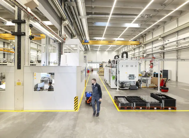 Technik erleben, Arbeitsplätze kennenlernen und Karrierechancen entdecken: Beim „Power Jobbing“ öffnet INNIO in Jenbach seine Türen für alle, die sich für eine berufliche Zukunft im Unternehmen interessieren. | Foto: INNIO