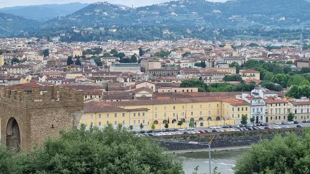 02.06.2026 Blick auf Florenz