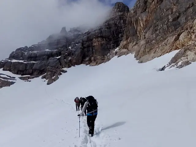 Über den Gletscher ging es zum Randkluftsteig.