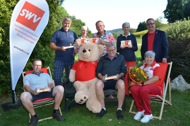 Herbert Rauhofer,  Heinrich Traindt, Elisabeth Eder, Christian Eder, Roland Pechtl, Inge Mandelburger, SWV-NÖ-Präsident Thomas Schaden und Organisatorin SWV-NÖ-Vizepräsidentin Martina Klengl. | Foto: SWV NÖ