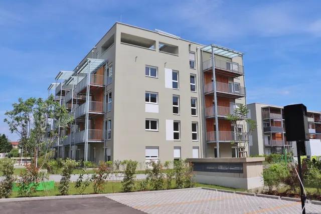 ÖWG Wohnbau schafft seit über 75 Jahren attraktiven und leistbaren Wohnraum. Dieses Engagement wird auch in Kalsdorf fortgesetzt. Nach dem ersten Bauabschnitt mit 29 Wohnungen 2021 und dem zweiten Bauabschnitt mit 72 Wohnungen im Jahr 2024 wurde nun auch der dritte Bauabschnitt mit weiteren 72 geförderten Wohnungen in der Dr.-Blumauer-Straße 14, 16 und 18 erfolgreich abgeschlossen. | Foto: Edith Ertl