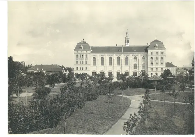 Die Ursulinen sind seit 1900 in der Leonhardstraße ansässig.